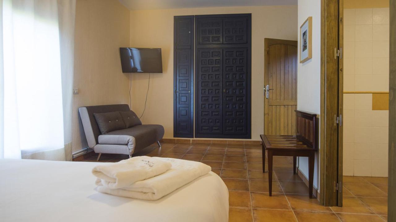 Casa Rural Pilon Del Fraile Oropesa Exteriör bild