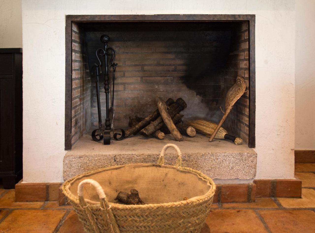 Casa Rural Pilon Del Fraile Oropesa Exteriör bild